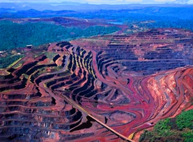 Preço do minério ajuda e Vale prevê atingir meta de dívida já este ano