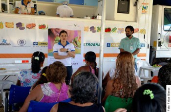 Curso de Educação Alimentar para moradores da Serra e de Cariacica