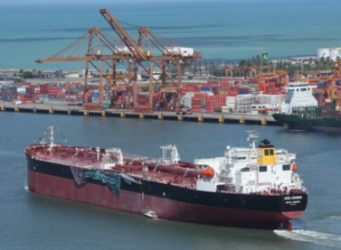 Petrobras bate recorde de exportação de óleos combustíveis