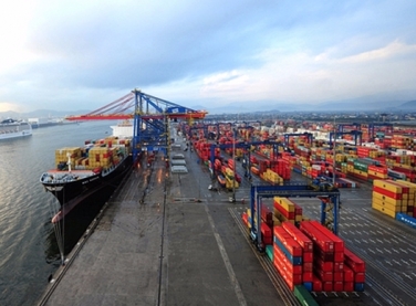 Fibria assina termo de posse do Terminal de Macuco, no Porto de Santos (SP)