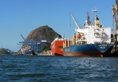 Balança comercial registra superávit de US$ 1,824 bilhão na terceira semana de maio