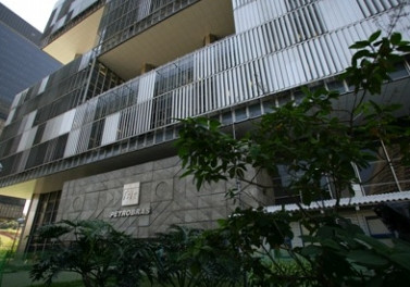 Desembolso de financiamento com o China Exim Bank